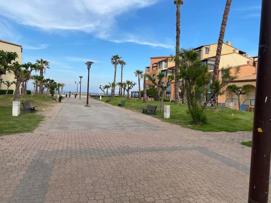 Appartement Renove A 150 M De La Plage Le Barcarès Eksteriør bilde